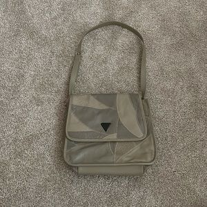 Vtg 90's TR Bentley Leather Beige Patchwork Flap Top Shoulder Bag Purse